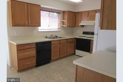 9267 Kristy Drive, Manassas Park, VA 20111 - Photo 7