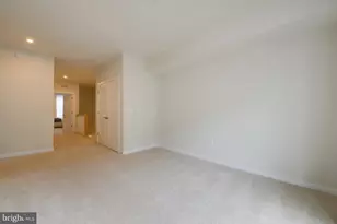 203 Park Central Ter, Manassas Park, VA 20111 - Photo 25