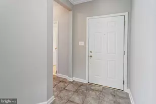 9722 Holmes Pl, Manassas Park, VA 20111 - Photo 5