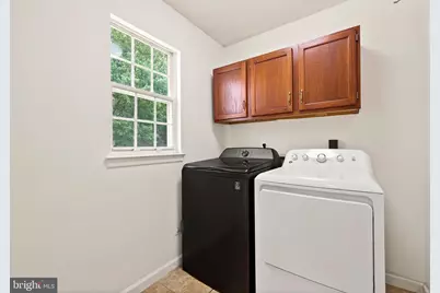 9242 Matthew Drive, Manassas Park, VA 20111 - Photo 33