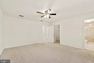 9242 Matthew Dr, Manassas Park, VA 20111 - Photo 19