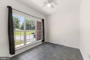 9201 Golf Ct, Manassas Park, VA 20111 - Photo 5