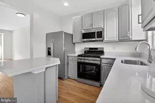 352 Kirby St, Manassas Park, VA 20111 - Photo 9