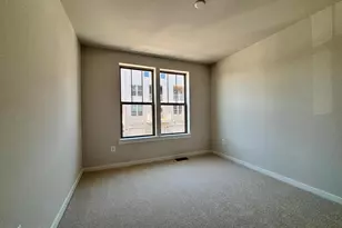 1104 Dabney Dr, Manassas Park, VA 20111 - Photo 19