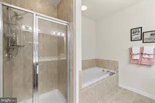 9712 Handerson Pl, Manassas Park, VA 20111 - Photo 25