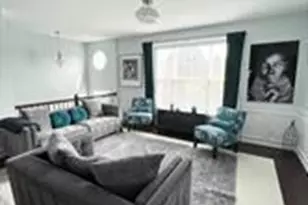 9075 Alexander Way, Manassas Park, VA 20111 - Photo 3