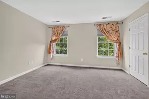 250 Kirby St, Manassas Park, VA 20111 - Photo 17