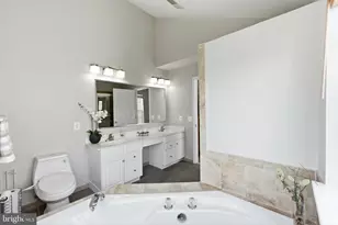 9199 Matthew Dr, Manassas Park, VA 20111 - Photo 37