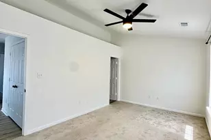 9242 Jessica Dr, Manassas Park, VA 20111 - Photo 23