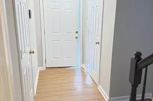 9253 Jessica Dr, Manassas Park, VA 20111 - Photo 3