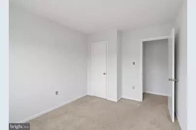 8635 Reinecke Court, Manassas Park, VA 20111 - Photo 27