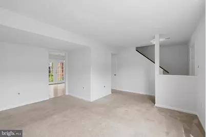 8635 Reinecke Court, Manassas Park, VA 20111 - Photo 5