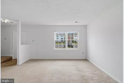 8635 Reinecke Court, Manassas Park, VA 20111 - Photo 9