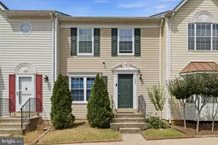 302 Moseby Ct, Manassas Park, VA 20111 - Photo 1
