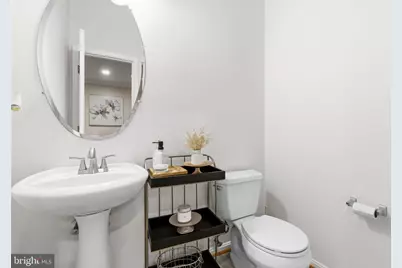 308 Kirby Street, Manassas Park, VA 20111 - Photo 9