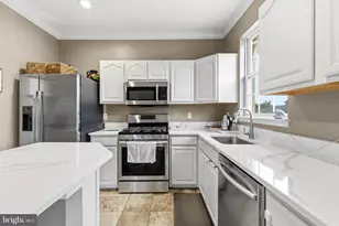 308 Kirby St, Manassas Park, VA 20111 - Photo 13