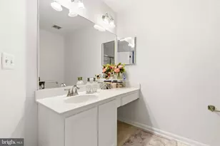 308 Kirby St, Manassas Park, VA 20111 - Photo 25