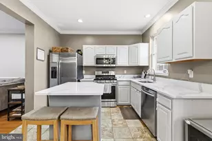 308 Kirby St, Manassas Park, VA 20111 - Photo 11