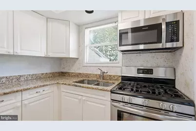 106 Courtney Drive, Manassas Park, VA 20111 - Photo 11