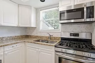 106 Courtney Dr, Manassas Park, VA 20111 - Photo 11