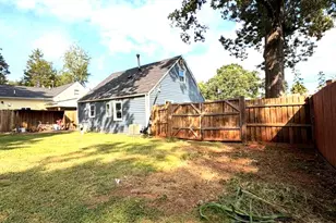 251 Kent Dr, Manassas Park, VA 20111 - Photo 19