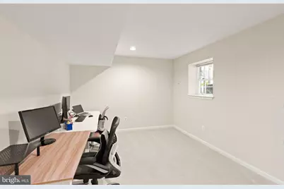 9219 Kristy Drive, Manassas Park, VA 20111 - Photo 11