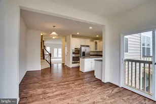 9029 Christina Pl, Manassas Park, VA 20111 - Photo 13