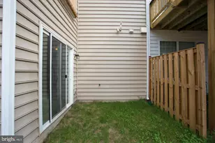 9029 Christina Pl, Manassas Park, VA 20111 - Photo 27