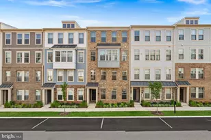 212 Park Central Ter, Manassas Park, VA 20111 - Photo 1