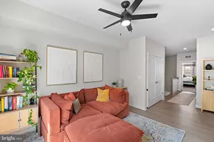 212 Park Central Ter, Manassas Park, VA 20111 - Photo 29