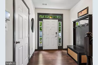 9022 Christina Place, Manassas Park, VA 20111 - Photo 3