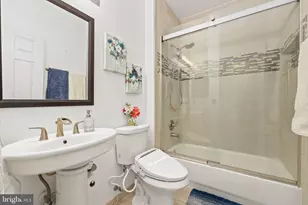 9402 Luke Dr, Manassas Park, VA 20111 - Photo 33