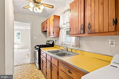179 Colburn Drive, Manassas Park, VA 20111 - Photo 13