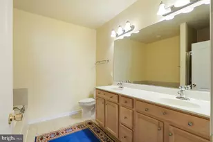 9712 Handerson Pl, Manassas Park, VA 20111 - Photo 17
