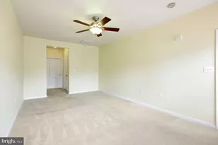 9712 Handerson Pl, Manassas Park, VA 20111 - Photo 15