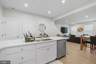 707 Thomas Ln, Manassas Park, VA 20111 - Photo 11