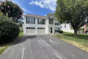 9207 Cynthia St, Manassas Park, VA 20111 - Photo 51
