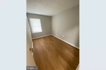 8626 Anna Court, Manassas Park, VA 20111 - Photo 17