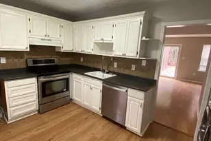 8626 Anna Ct, Manassas Park, VA 20111 - Photo 3