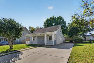 105 Sheldon St, Manassas Park, VA 20111 - Photo 1