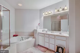 9712 Handerson Pl, Manassas Park, VA 20111 - Photo 19