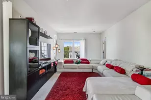 9712 Handerson Pl, Manassas Park, VA 20111 - Photo 11