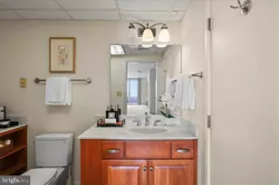 215 Brooke Ave, Norfolk, VA 23510 - Photo 29