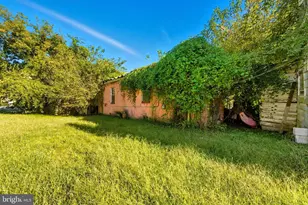 417 Byrne St, Petersburg, VA 23803 - Photo 5