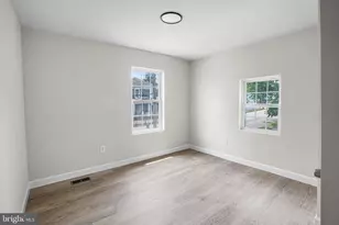 317 S West St, Petersburg, VA 23803 - Photo 13