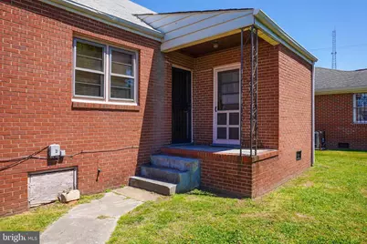 18 S Little Church Street, Petersburg, VA 23803 - Photo 21