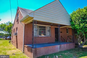 18 S Little Church St, Petersburg, VA 23803 - Photo 1