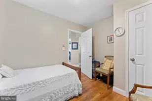 24 S Burch St, Petersburg, VA 23803 - Photo 15