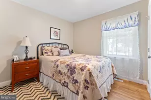 24 S Burch St, Petersburg, VA 23803 - Photo 9