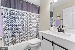 24 S Burch St, Petersburg, VA 23803 - Photo 11
